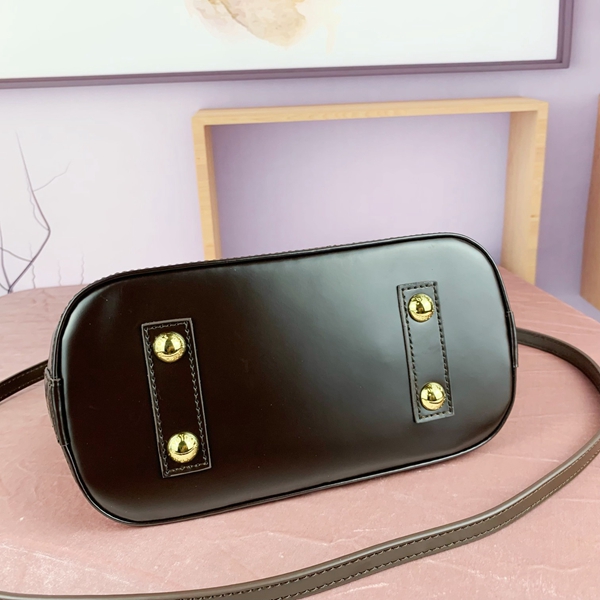 ルイヴィトンバッグ細部ディテール